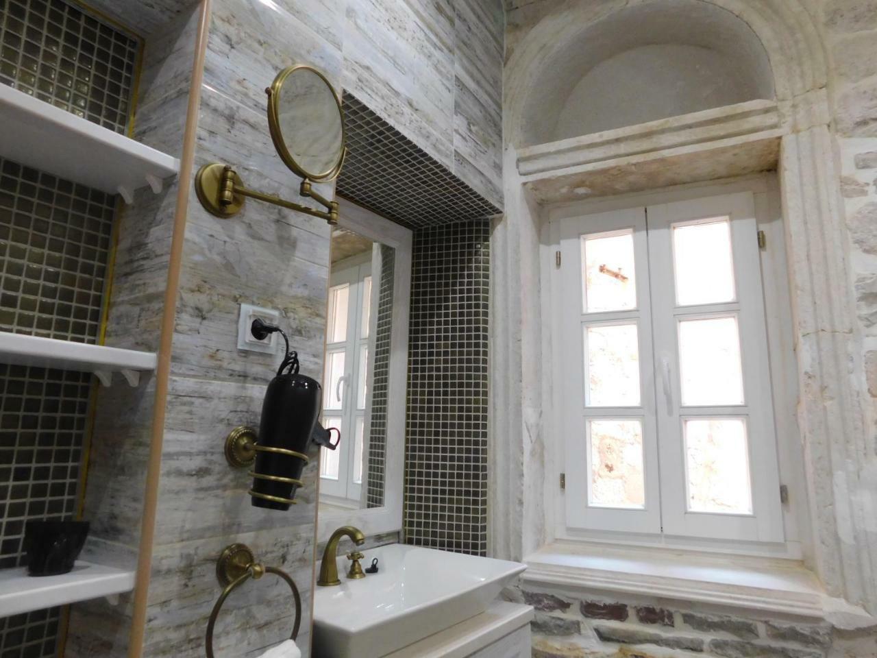 P.S. Cattaro Apartments Bagian luar foto