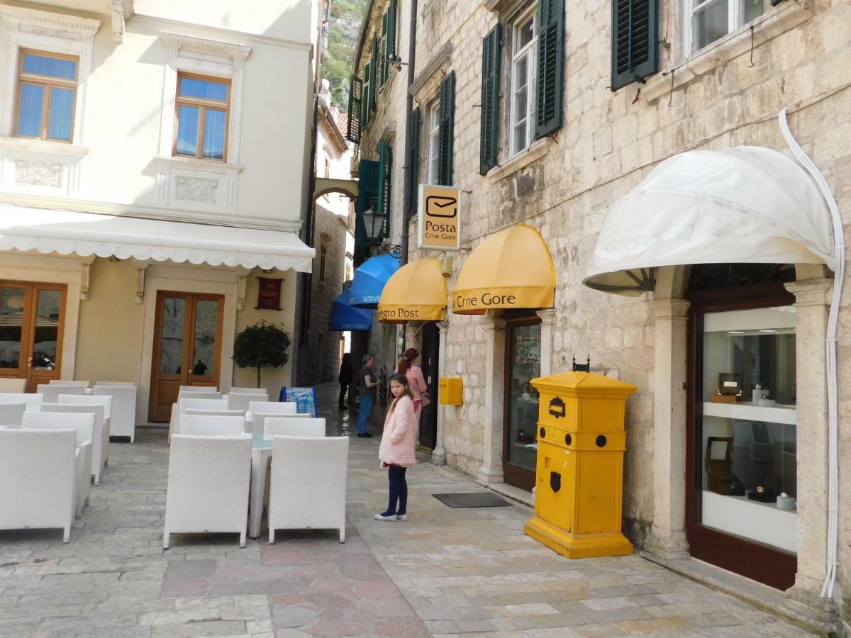 P.S. Cattaro Apartments Bagian luar foto