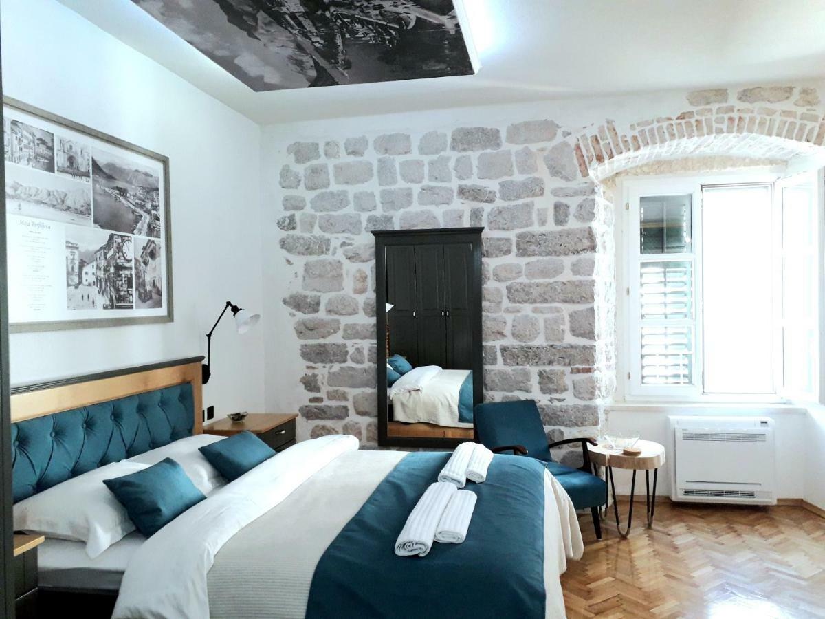 P.S. Cattaro Apartments Bagian luar foto