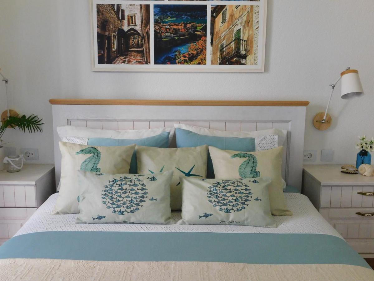 P.S. Cattaro Apartments Bagian luar foto